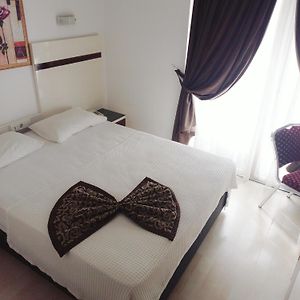 Chambre Standarde Simple